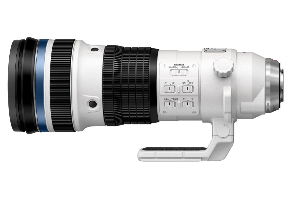 Olympus 150-400mm without lens hood.