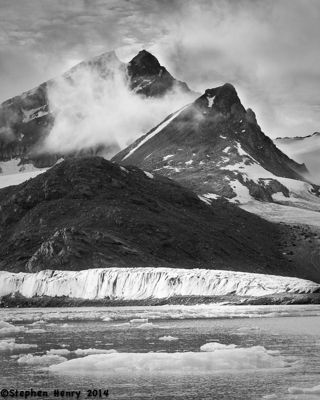 Steve Henry, 2011 Svalbard Polar Expedition I, photograph 2