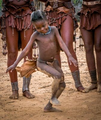 Cathy and Mark Pemberton, 2017 Namibia, Botswana, and Zambia Photography Tour, photograph 4