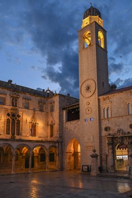 Blue light in old Dubrovnik