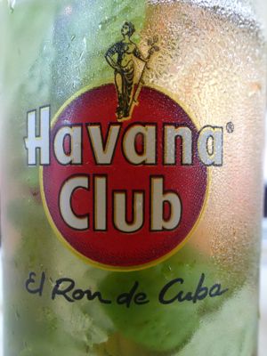 Faye Stone, 2018 Cuba Photography Tour, photograph 1