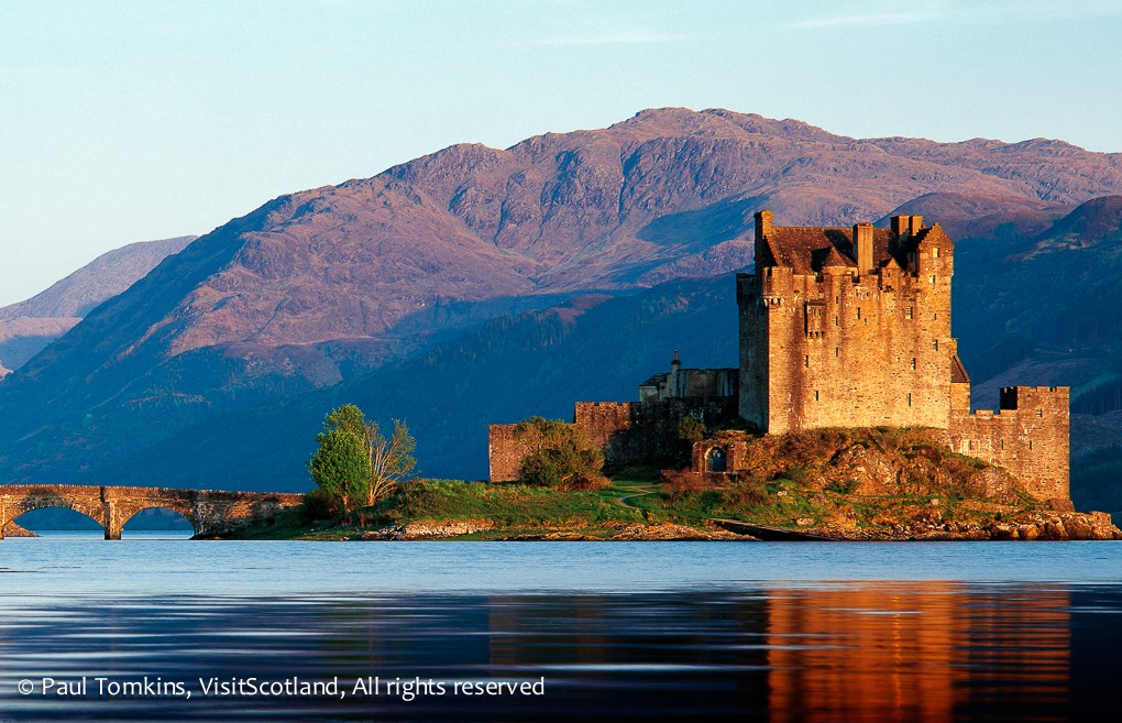 SCOTLAND 2-2